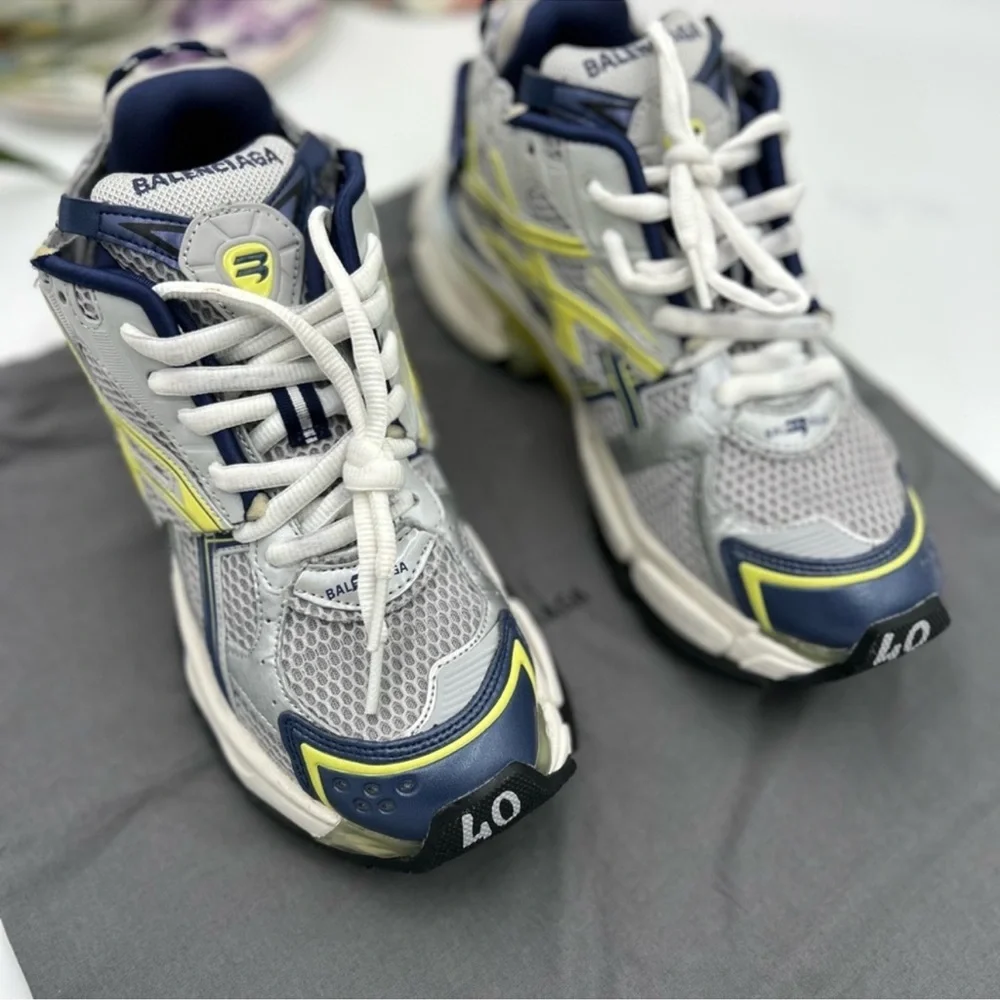 Men’s Balenciaga multicolor runner sneakers size 7 US